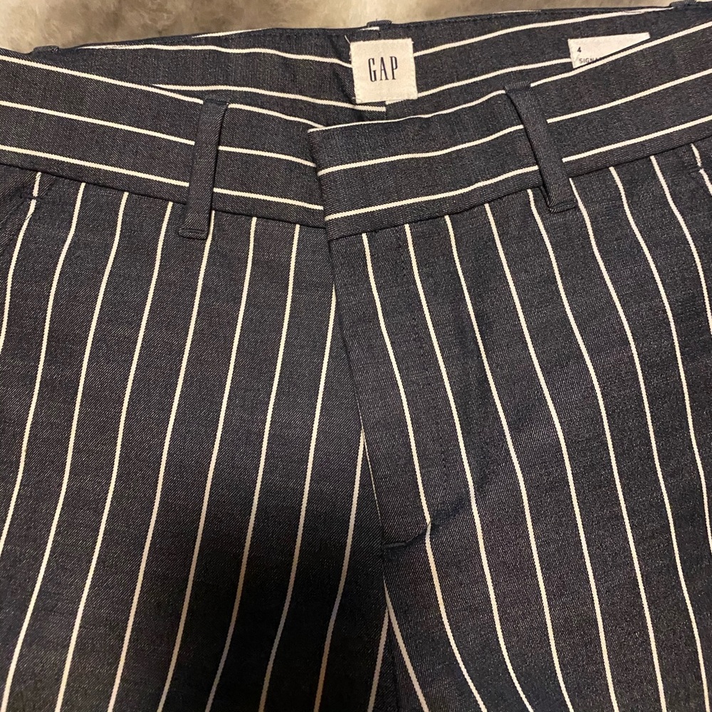 Women’s dress pants skinny striped